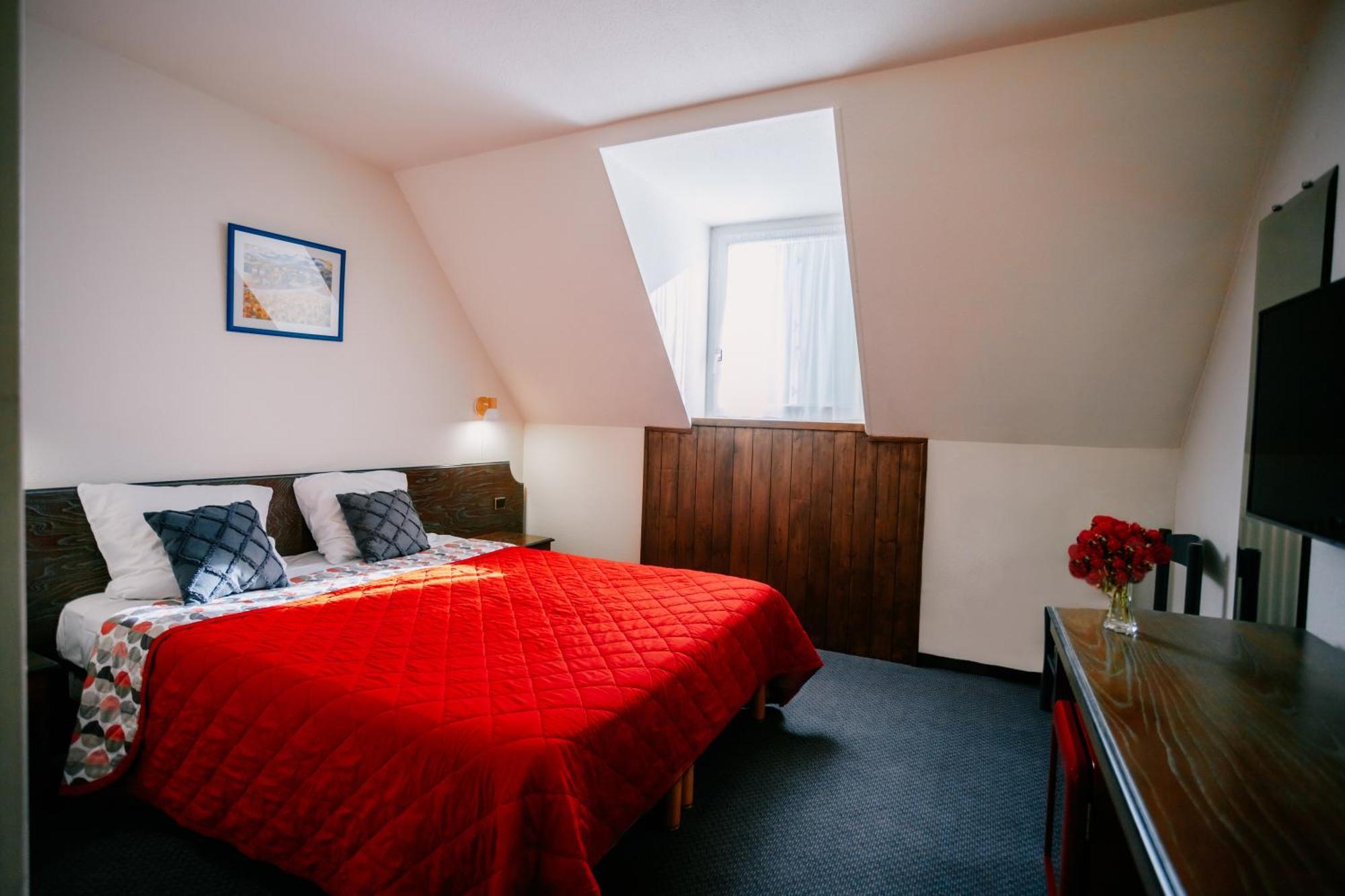 Hotel Le Montaigu Luz-Saint-Sauveur Dış mekan fotoğraf